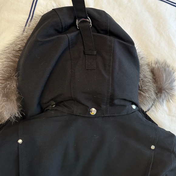 Women’s Black Moose Knuckles Stirling Down Parka w/Blue Fox Fur, Size Small - Picture 6 of 8